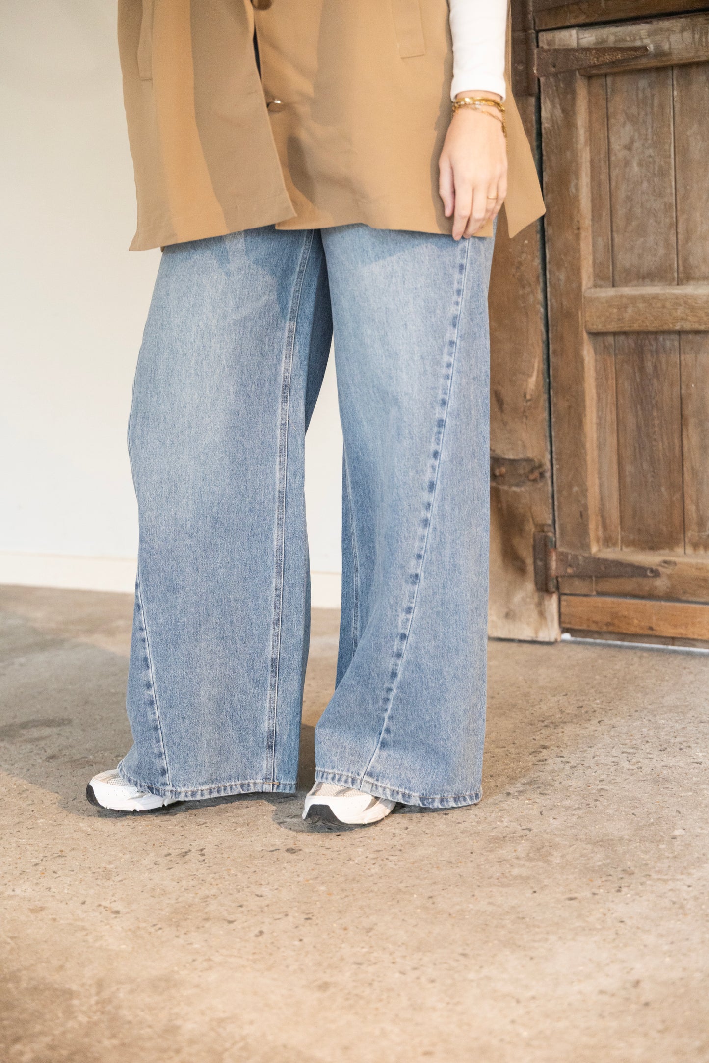 LOUISA WIDE LEG JEANS