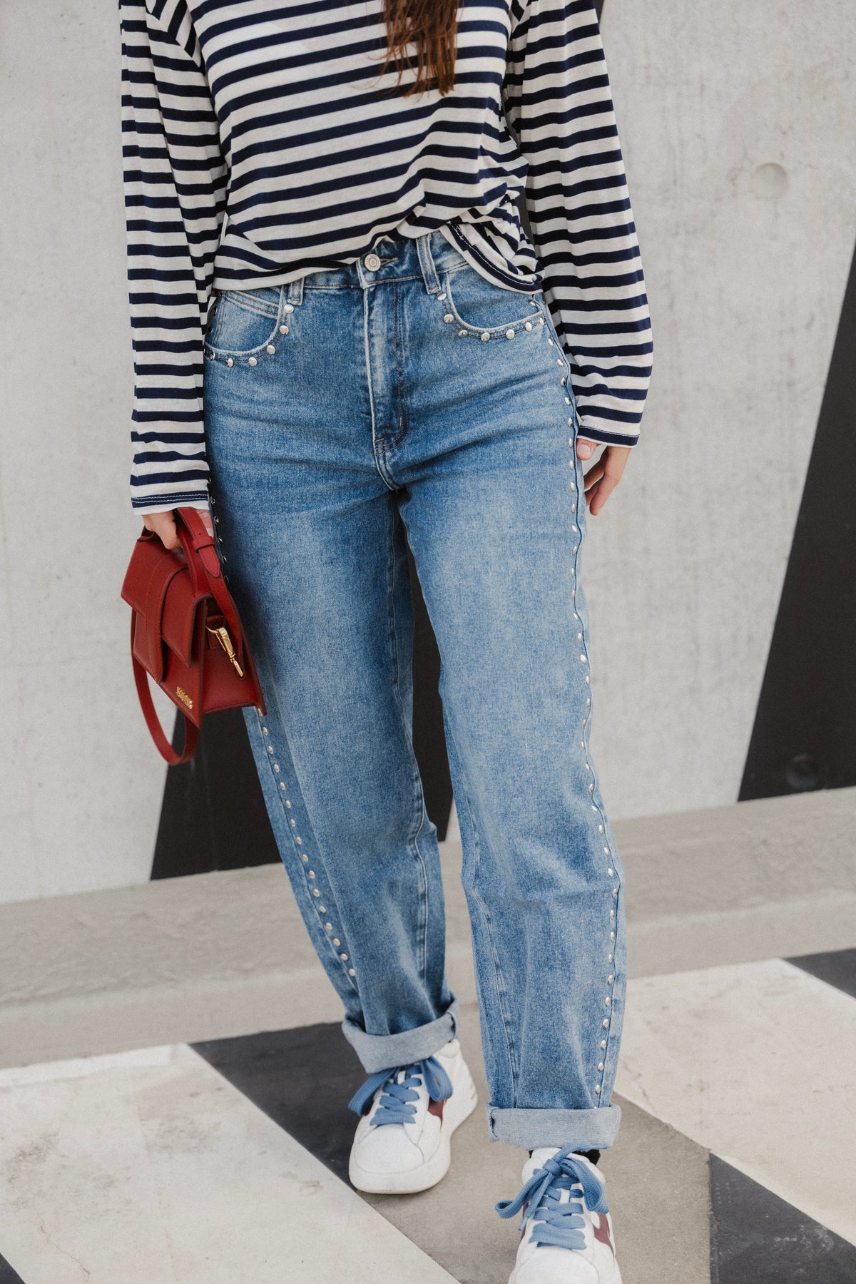 STUD BALLOON JEANS
