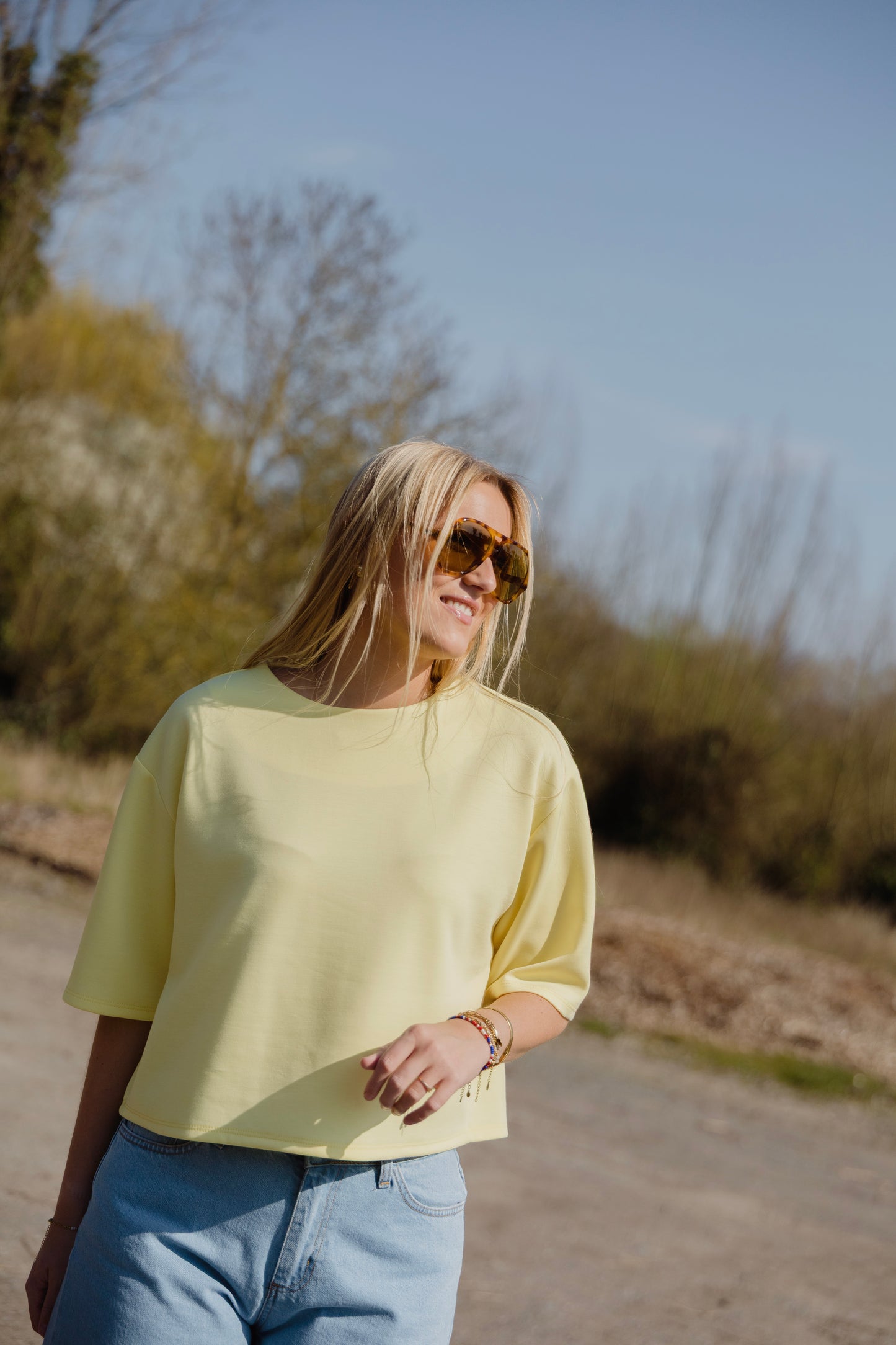 KATE YELLOW TEE