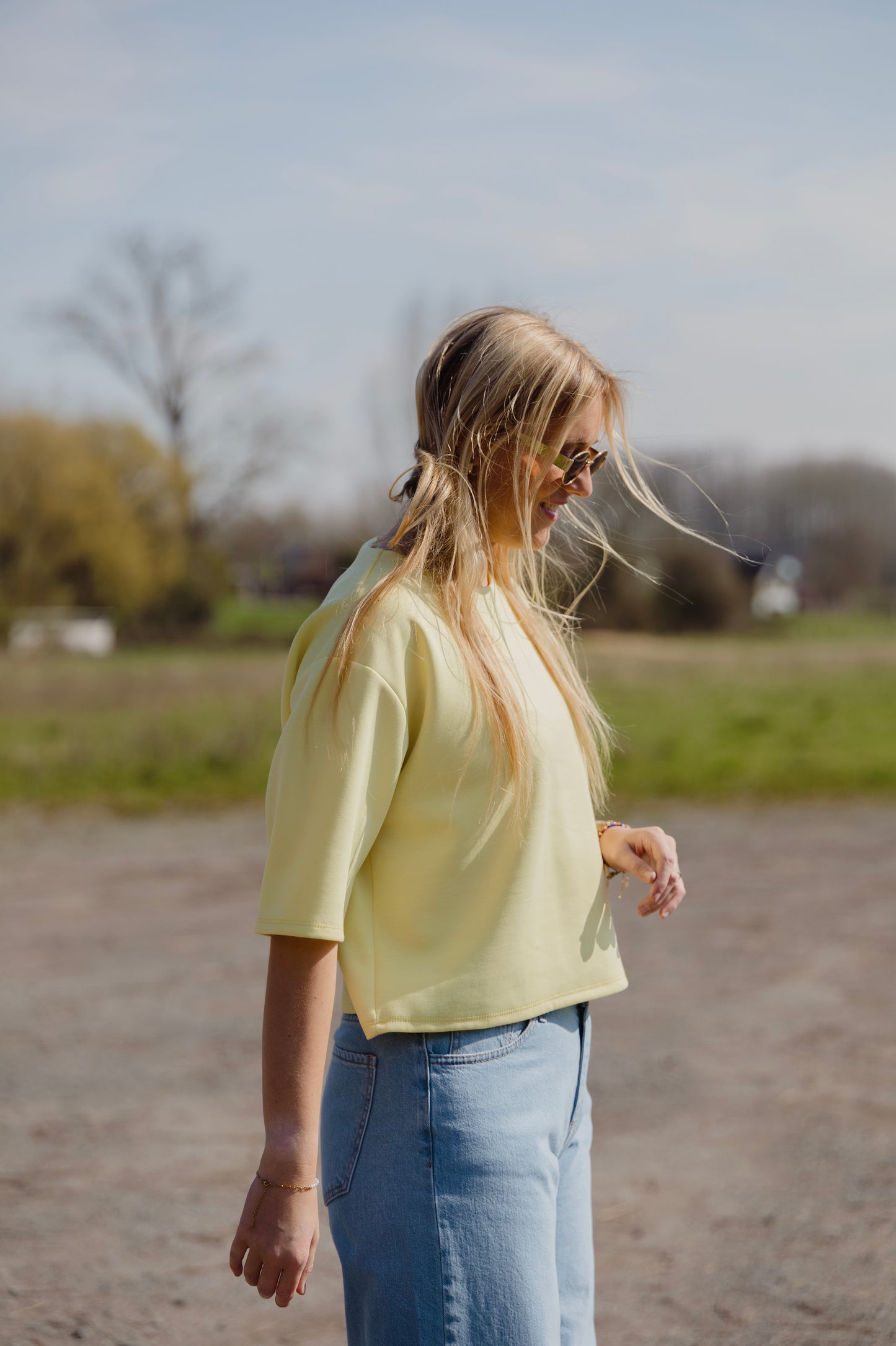 KATE YELLOW TEE